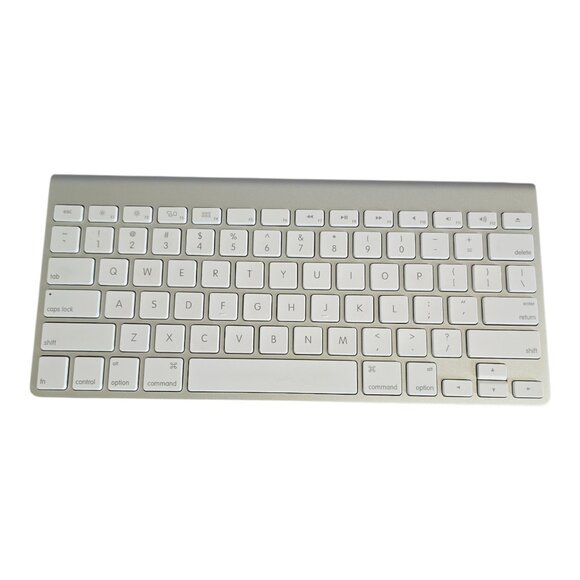 Apple A1314 Wireless Magic Keyboard w/ Bluetooth Aluminum TESTED & WORKING! - Picture 1 of 11